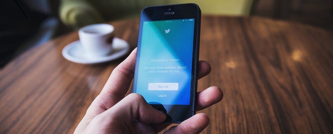 Why Every Business Owner Needs to Understand Twitter's Rise & Fall in Popularity — ThinkProfits.com article illustration